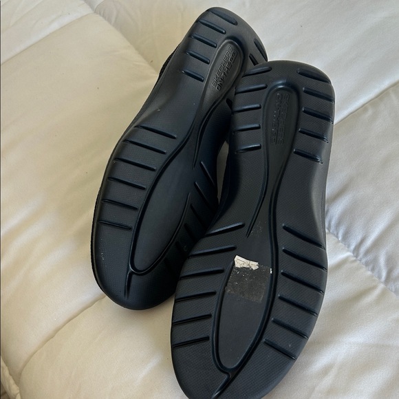 Skechers Women's Black Mesh Flats - Picture 2 of 6